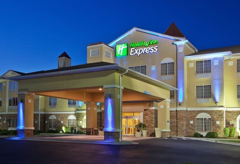 בית מלון כפרי Holiday Inn Express Savannah Airport, An Ihg