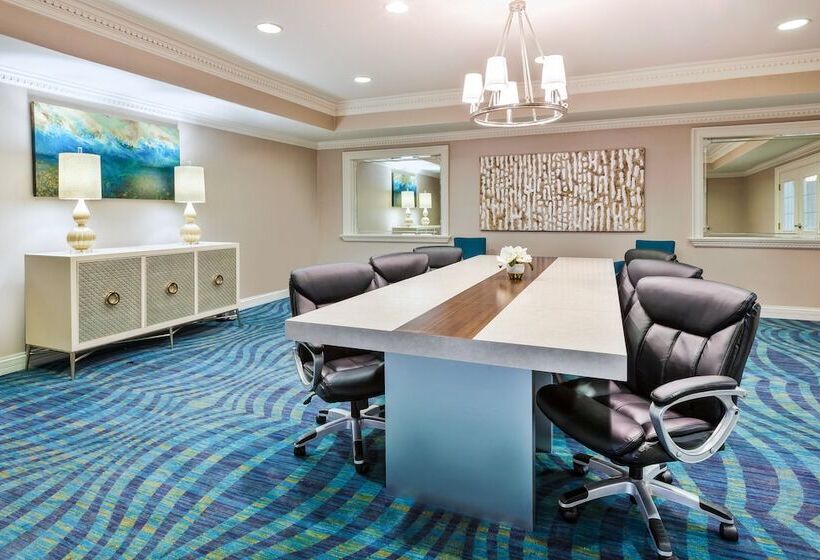 فندق Holiday Inn Express & Suites Carmel North – Westfield, An Ihg