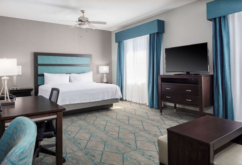 هتل Homewood Suites By Hilton Phoenix Airport South