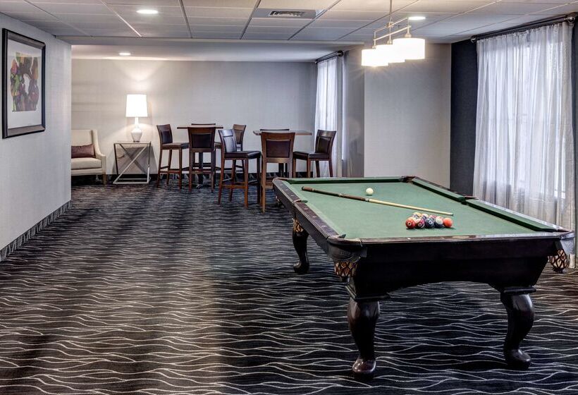 هتل Homewood Suites By Hilton Phoenix Northhappy Valley