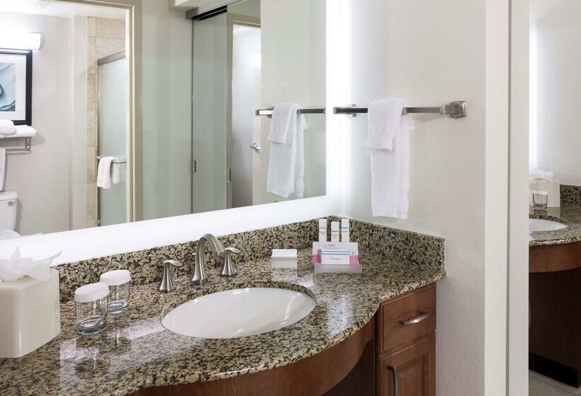 هتل Homewood Suites By Hilton Phoenix Northhappy Valley