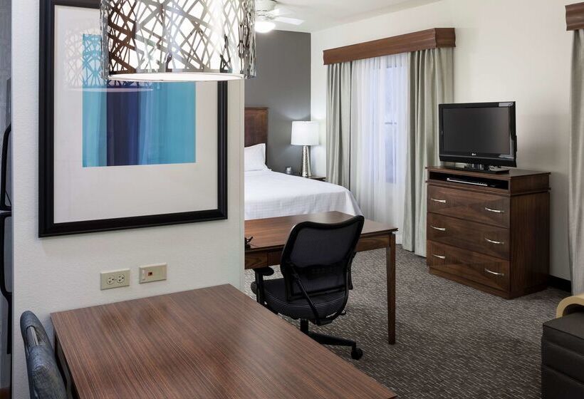 هتل Homewood Suites By Hilton Phoenix Northhappy Valley