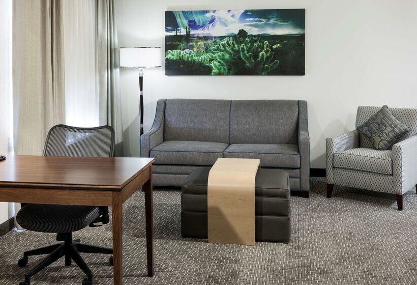 هتل Homewood Suites By Hilton Phoenix Northhappy Valley