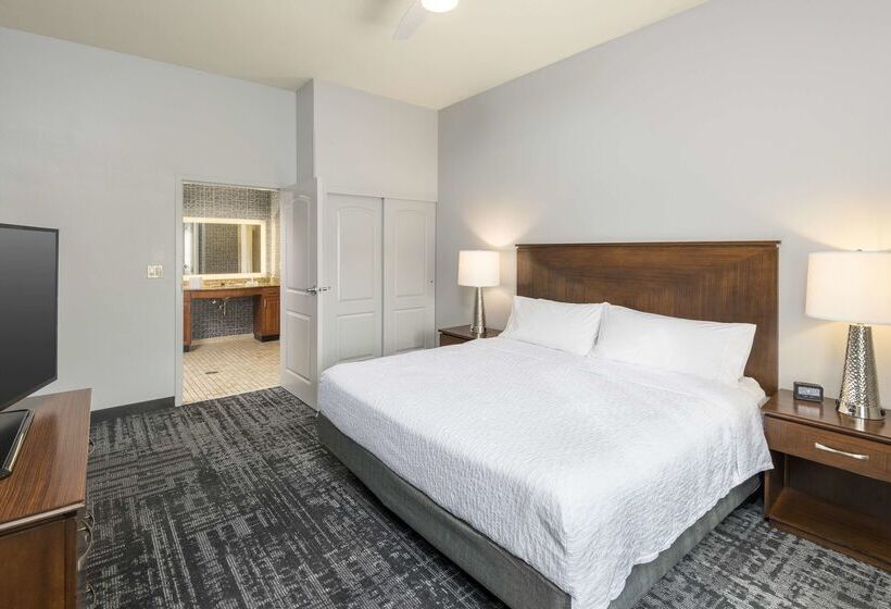 هتل Homewood Suites By Hilton Phoenix Northhappy Valley