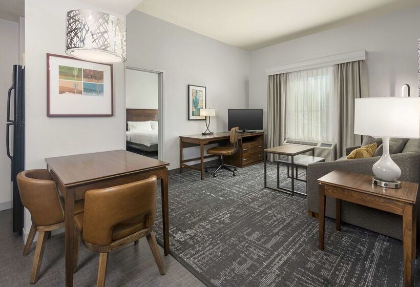 هتل Homewood Suites By Hilton Phoenix Northhappy Valley
