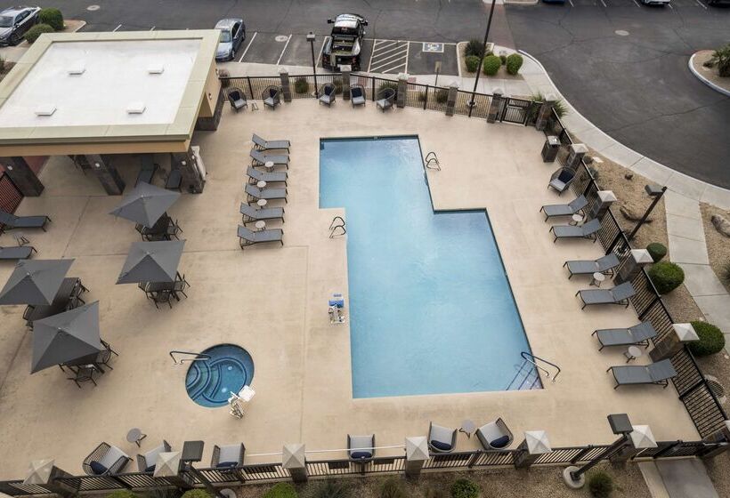 هتل Homewood Suites By Hilton Phoenix Northhappy Valley