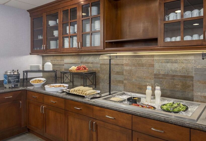 هتل Homewood Suites By Hilton Phoenix Northhappy Valley