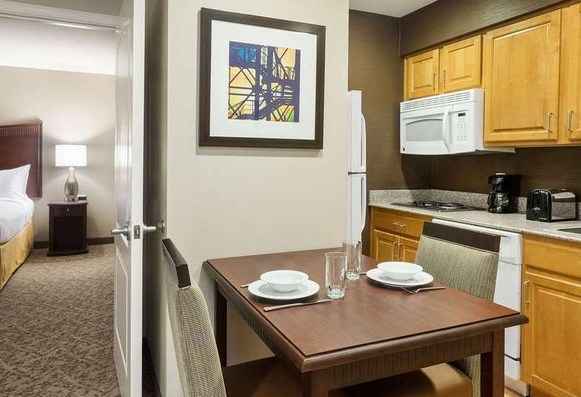 هتل Homewood Suites By Hilton Shreveport