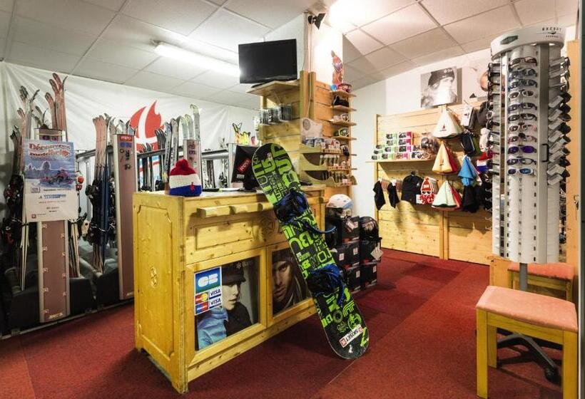 فندق Hôtel La Plagne Le Terra Nova