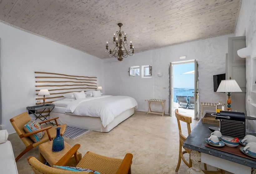 Iconic Santorini, A Boutique Cave Hotel By Sandglass