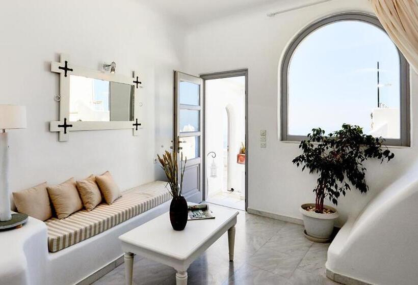 Iliovasilema Hotel & Suites