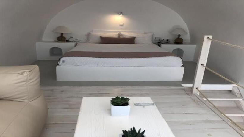 Iliovasilema Hotel & Suites