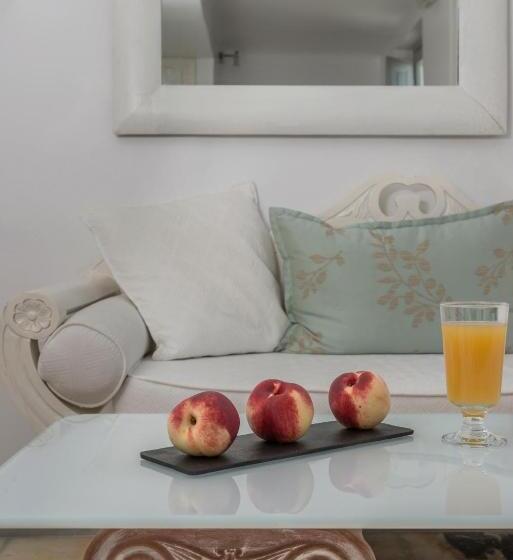 Iliovasilema Hotel & Suites