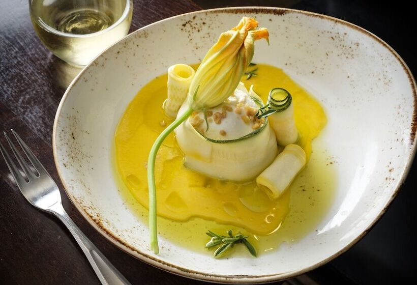 Kimpton Hotel Monaco Baltimore Inner Harbor, An Ihg