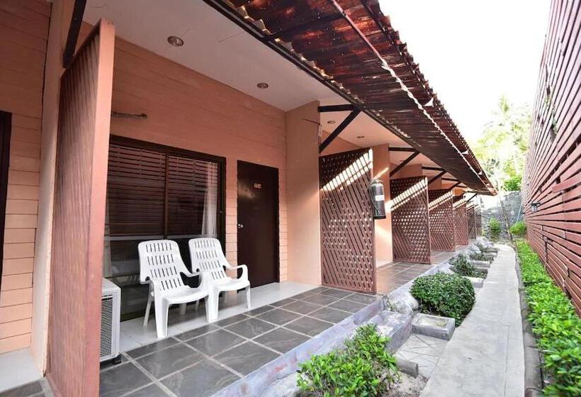 בית מלון כפרי Koh Hai Fantasy Resort & Spa