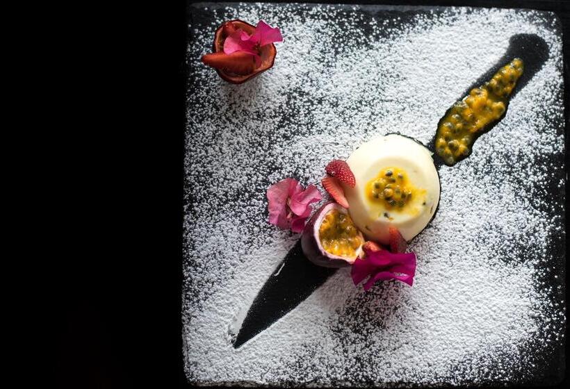 ホテル Kuname River Lodge