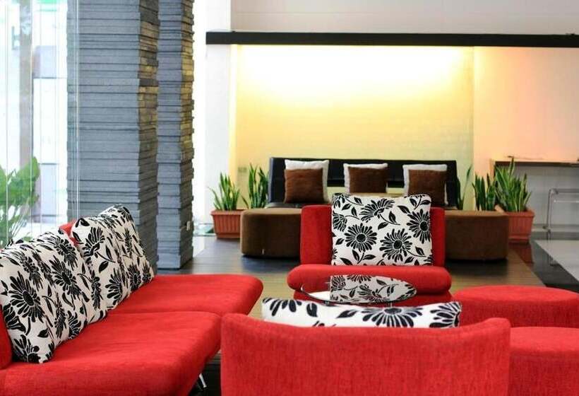 Mayflower Grande Hotel Chiang Mai