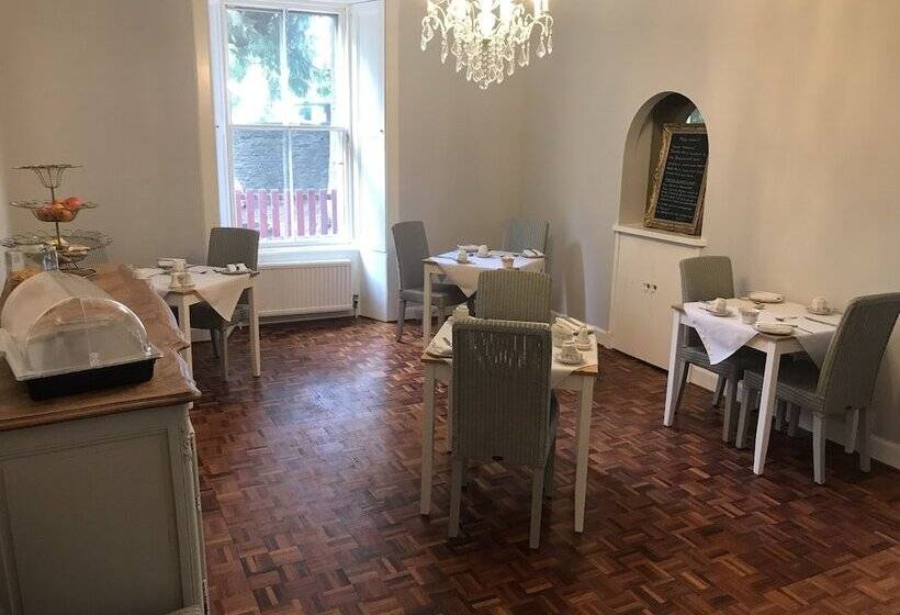 ホテル Merlindale