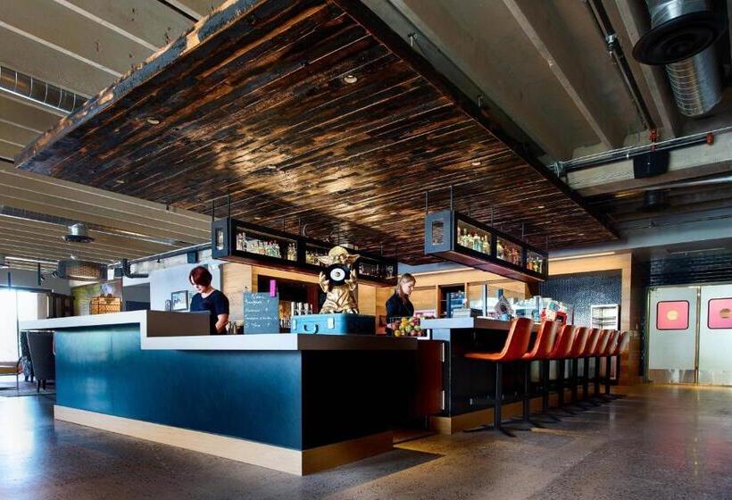 هتل Moxy Phoenix Tempe/asu Area