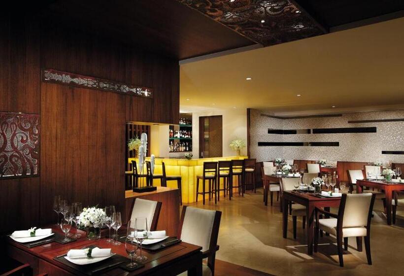 هتل Mövenpick Resort Bangtao Beach Phuket