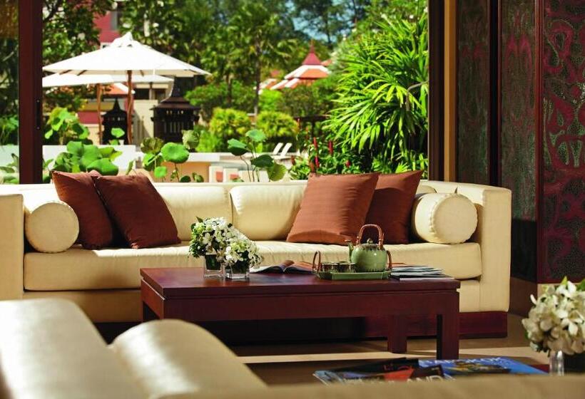 호텔 Mövenpick Resort Bangtao Beach Phuket