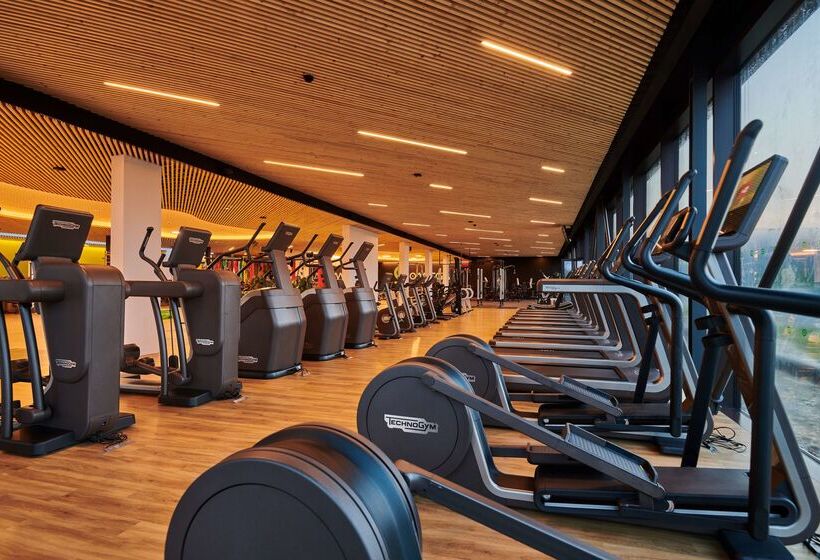 Отель NH Collection Olomouc Congress