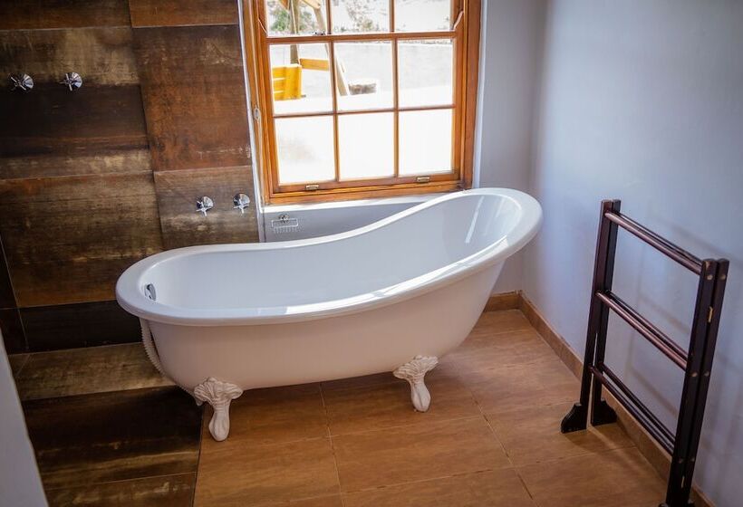 فندق Oyster Bay Lodge