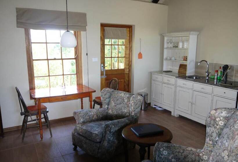 فندق Oyster Bay Lodge