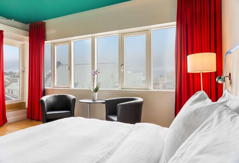 هتل Radisson Red Oslo City Centre