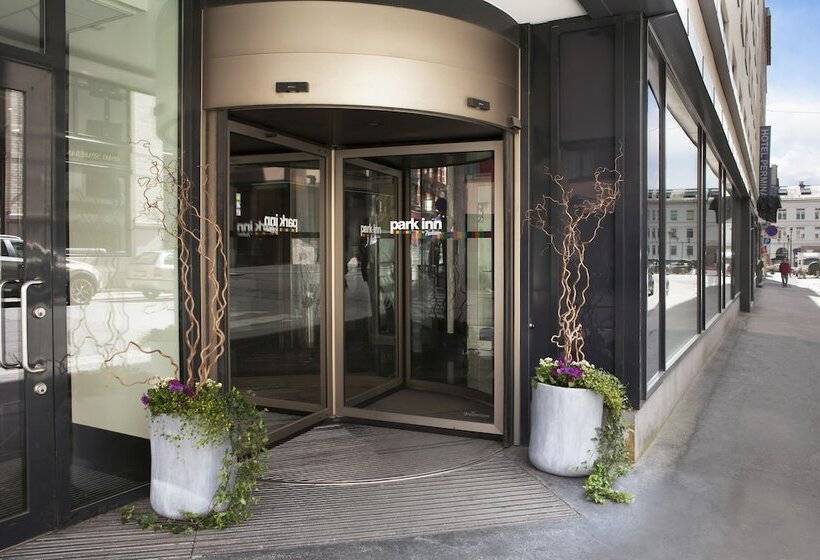 هتل Radisson Red Oslo City Centre