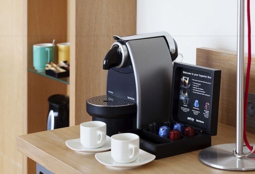 هتل Radisson Red Oslo City Centre