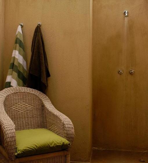 Отель Perrys Bridge Hollow Boutique