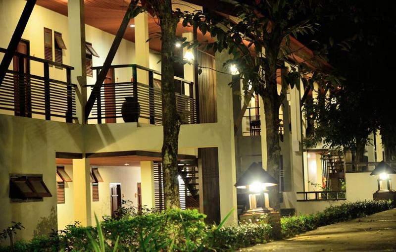 Отель Phunacome Resort