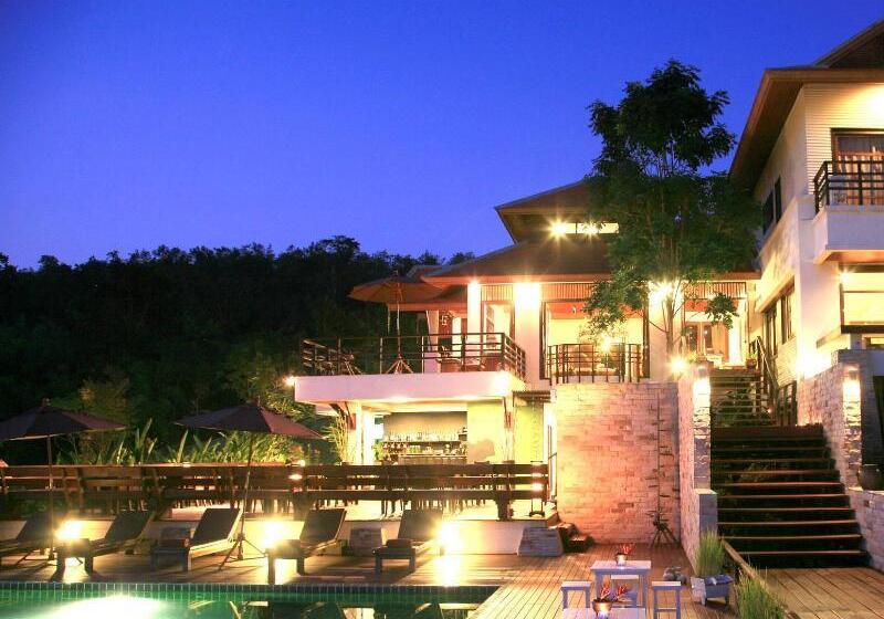 Отель Phunacome Resort