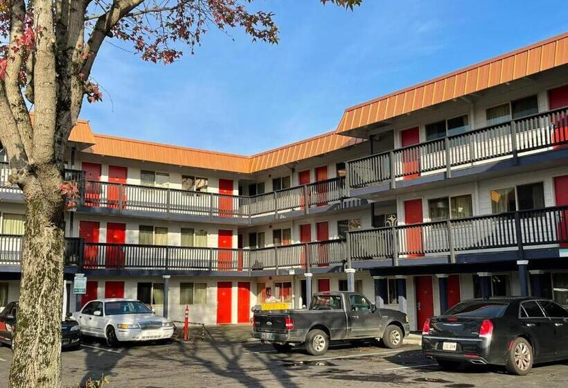 בית מלון כפרי Portland Inn