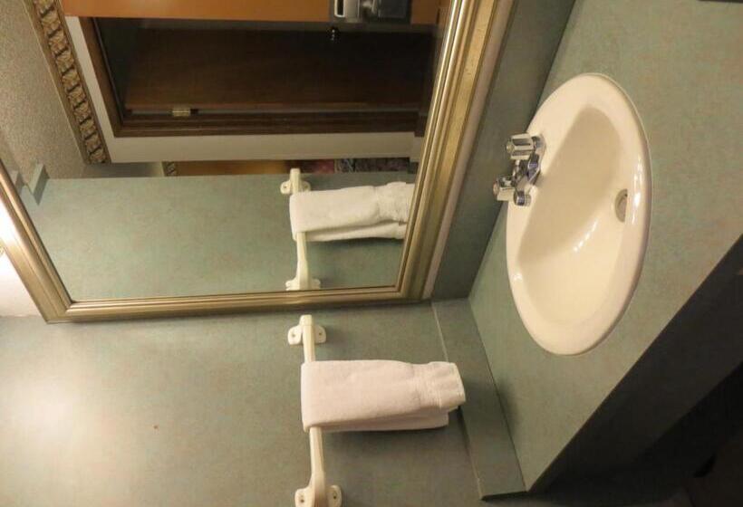 בית מלון כפרי Portland Inn