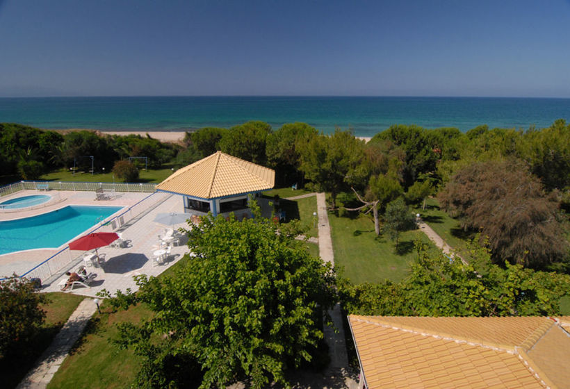 Отель Golden Beach