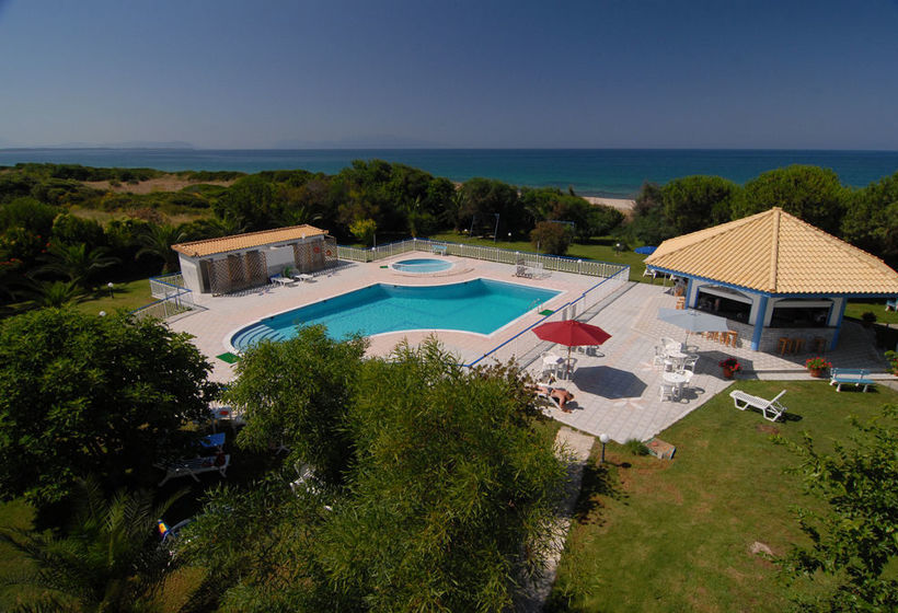 Отель Golden Beach