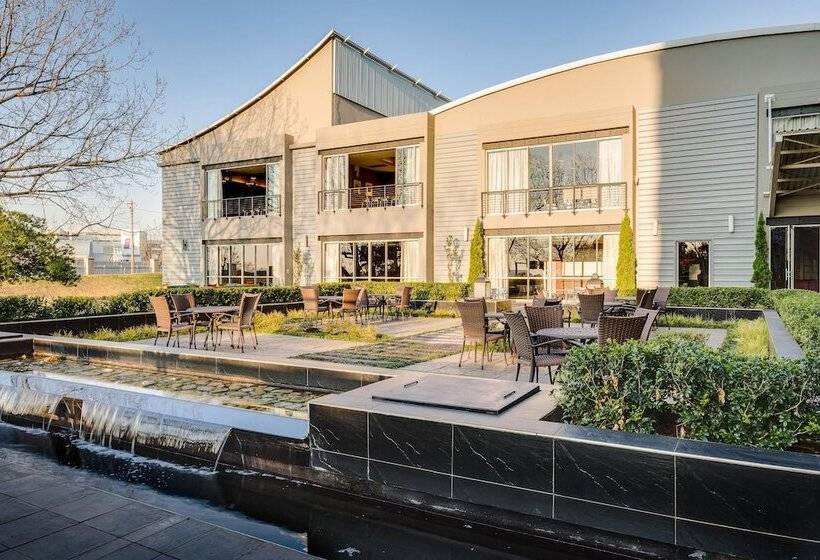 Protea Hotel By Marriott O R Tambo Airport