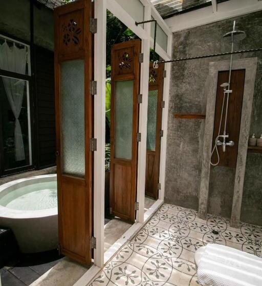 Отель Proud Phu Fah Maerim Resort