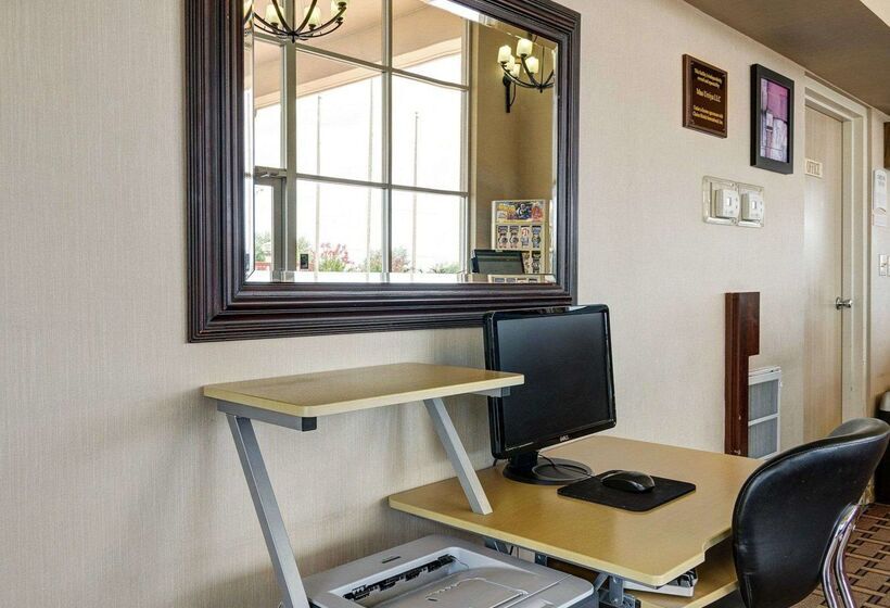 호텔 Quality Inn Conway   Greenbrier