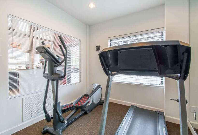 فندق Quality Inn Daytona Speedway I95