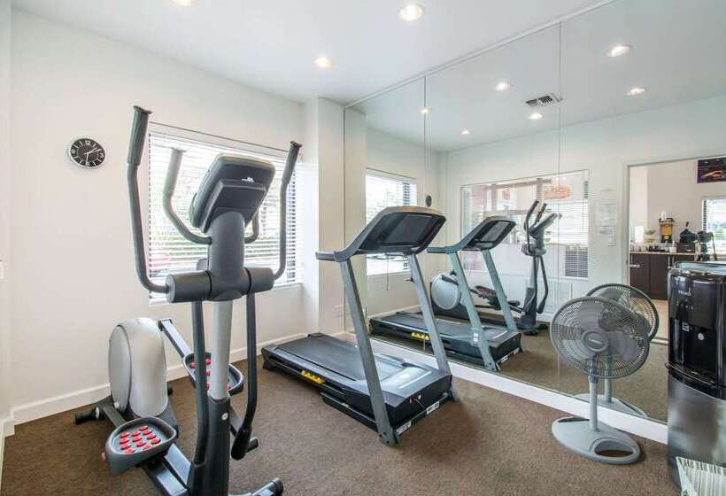 בית מלון כפרי Quality Inn Daytona Speedway I95