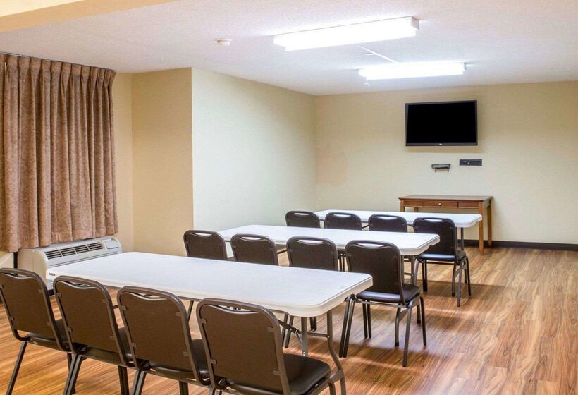 هتل Quality Inn Merchants Drive