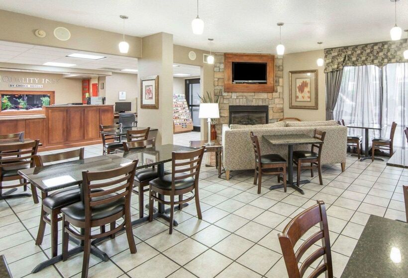 هتل Quality Inn Merchants Drive