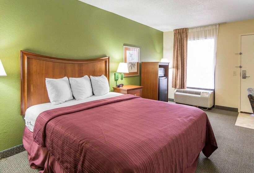 هتل Quality Inn Merchants Drive
