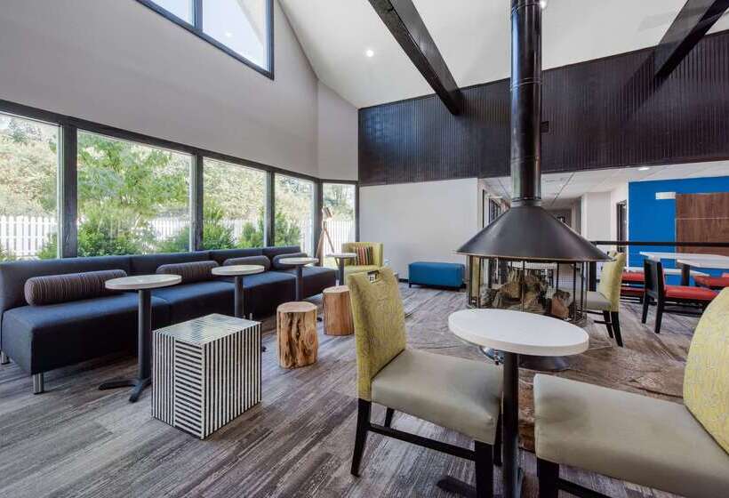 فندق Quality Inn