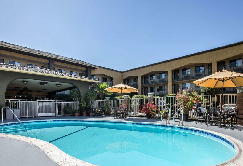 Отель Quality Inn Ontario Airport Convention Center