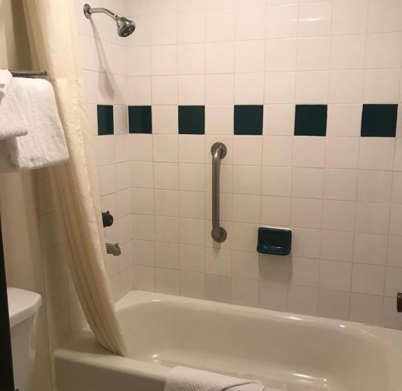 فندق Quality Inn Ontario Airport Convention Center