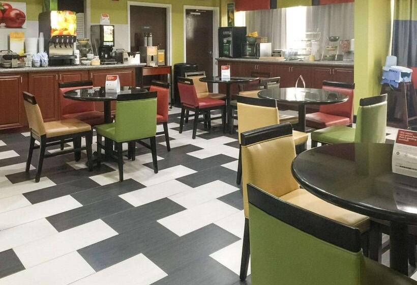 Отель Quality Inn Prattville I65